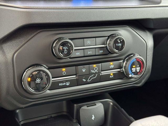 2026 Ford Bronco - Image 26