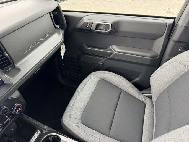 2026 Ford Bronco - Image 30