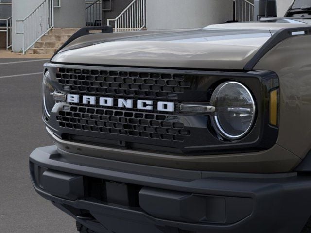 2026 Ford Bronco - Image 16