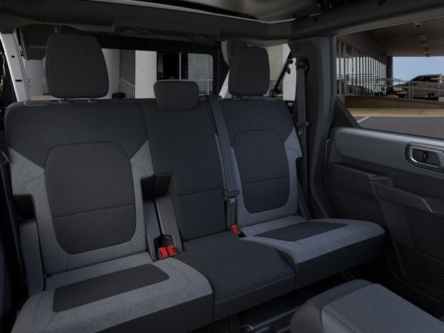 2026 Ford Bronco - Image 11