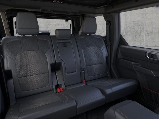 2026 Ford Bronco - Image 4