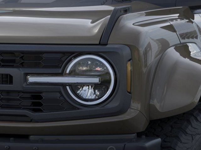 2026 Ford Bronco - Image 13