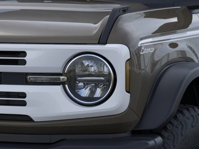 2026 Ford Bronco - Image 16