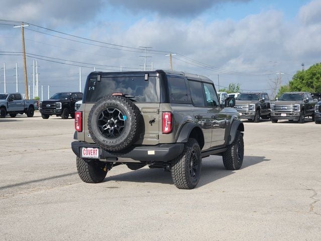 2026 Ford Bronco - Image 3