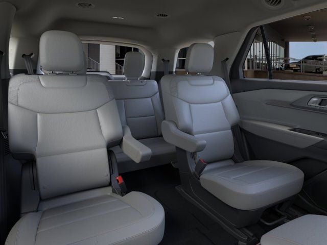 2026 Ford Explorer - Image 11
