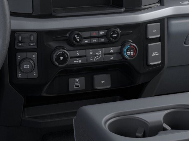 2026 Ford F-250SD - Image 15