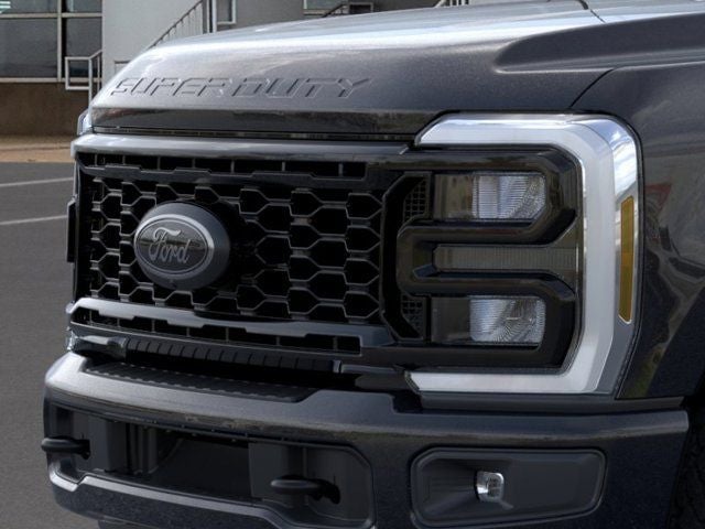 2026 Ford F-250SD - Image 17