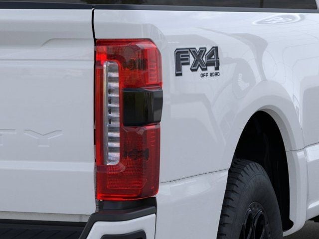 2026 Ford F-350SD - Image 21