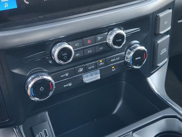 2026 Ford F-150 - Image 19