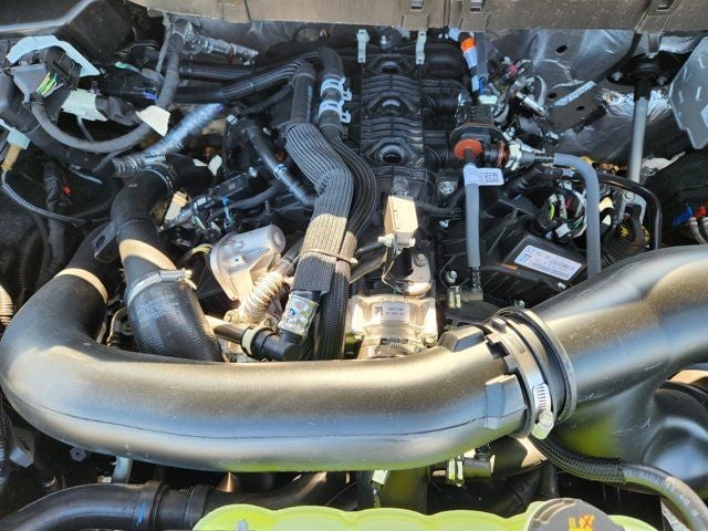 2026 Ford F-150 - Image 25