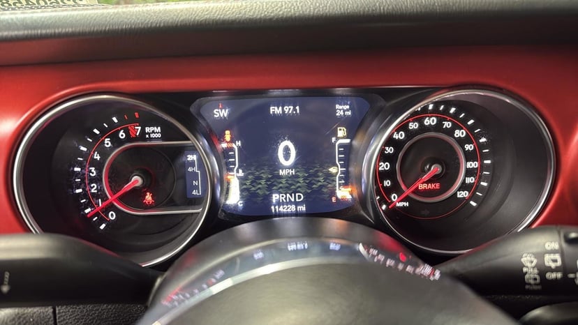 2019 Jeep Wrangler - Image 14