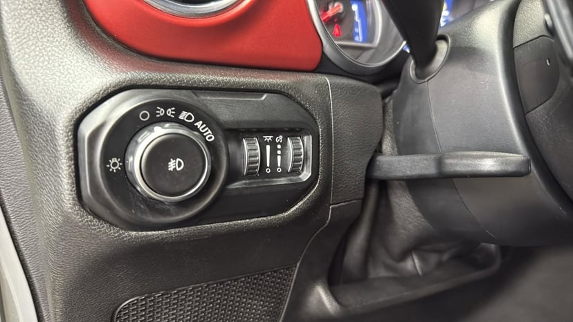 2019 Jeep Wrangler - Image 18
