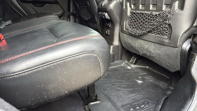 2019 Jeep Wrangler - Image 27