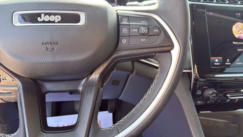 2024 Jeep Grand Cherokee L - Image 15