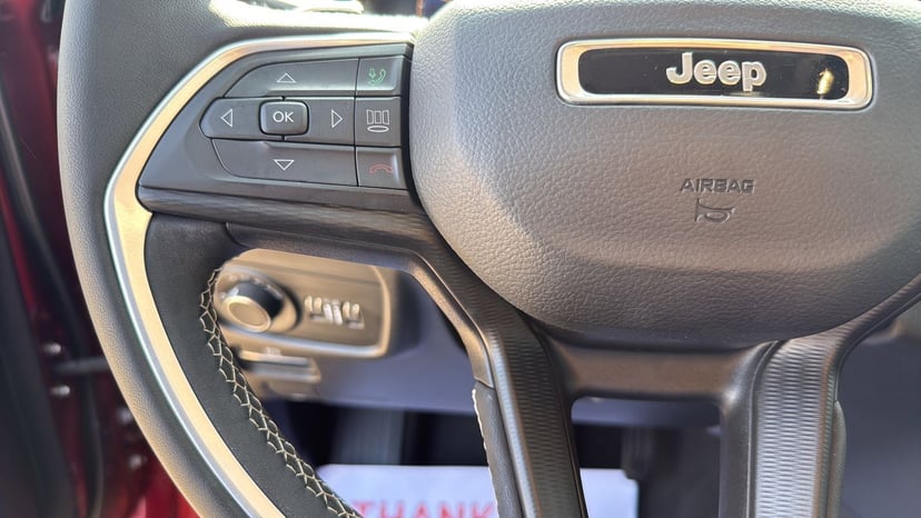 2024 Jeep Grand Cherokee L - Image 16