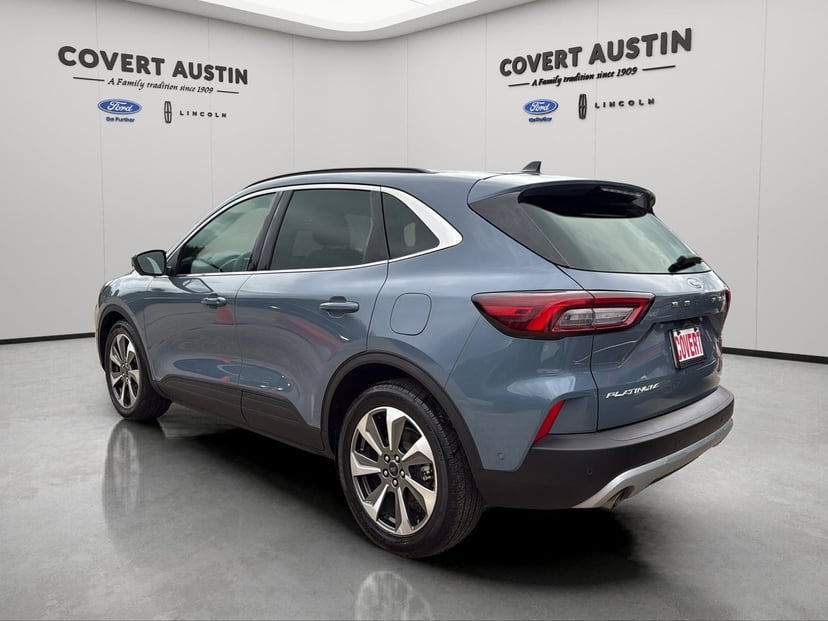 2023 Ford Escape Hybrid - Image 3