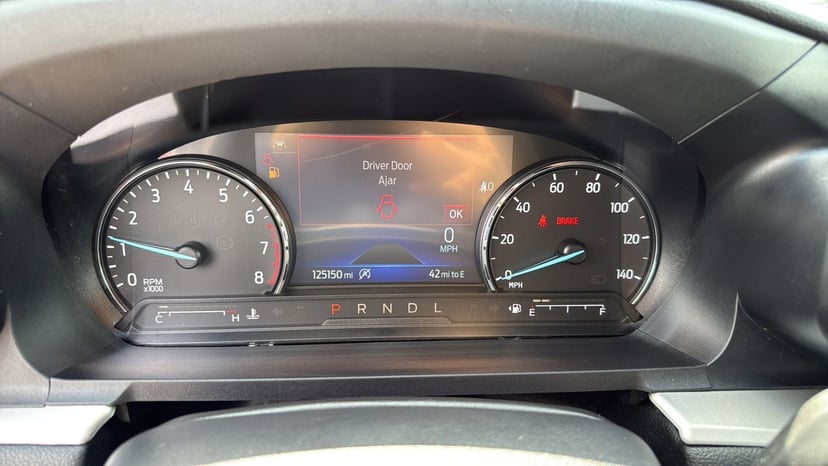 2021 Ford Explorer - Image 13