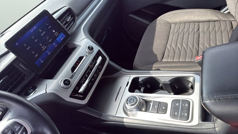2021 Ford Explorer - Image 19
