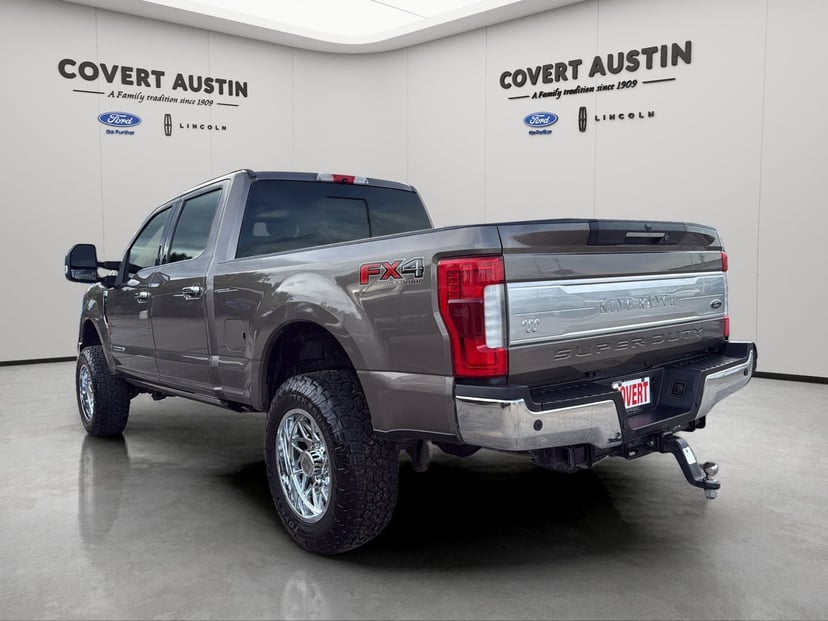 2019 Ford F-250SD - Image 3