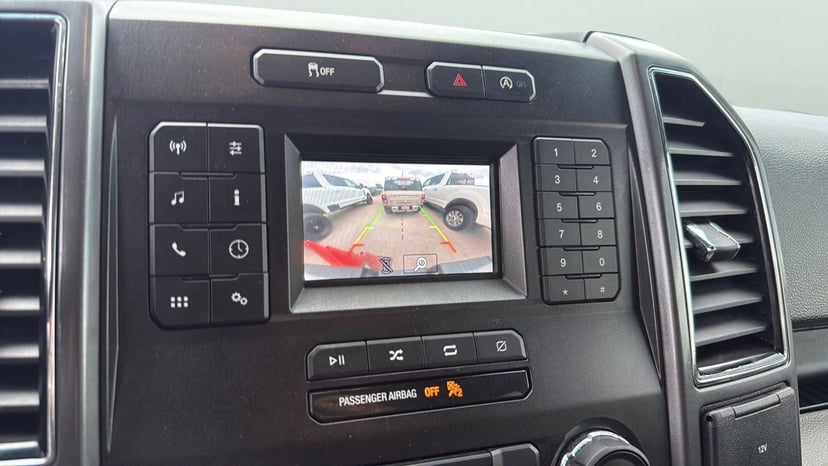 2018 Ford F-150 - Image 12