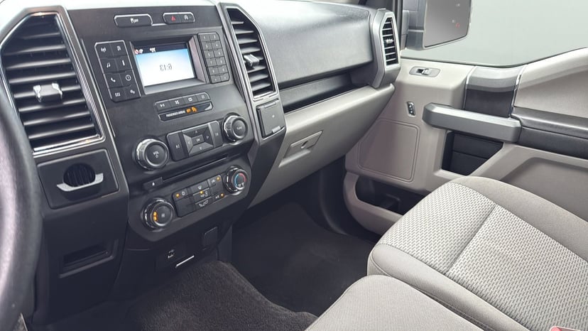 2018 Ford F-150 - Image 13