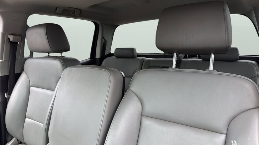 2018 Chevrolet Silverado 2500HD - Image 3
