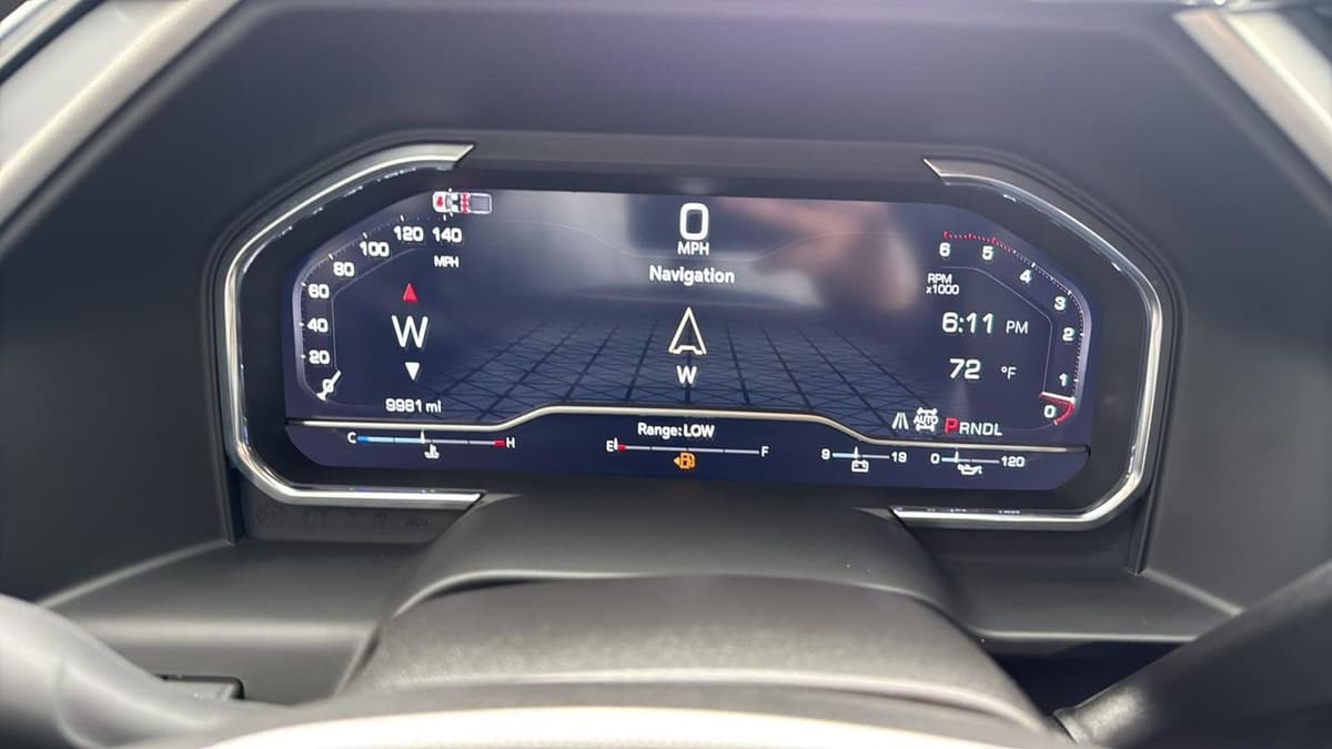 2025 GMC Sierra 2500HD - Image 14