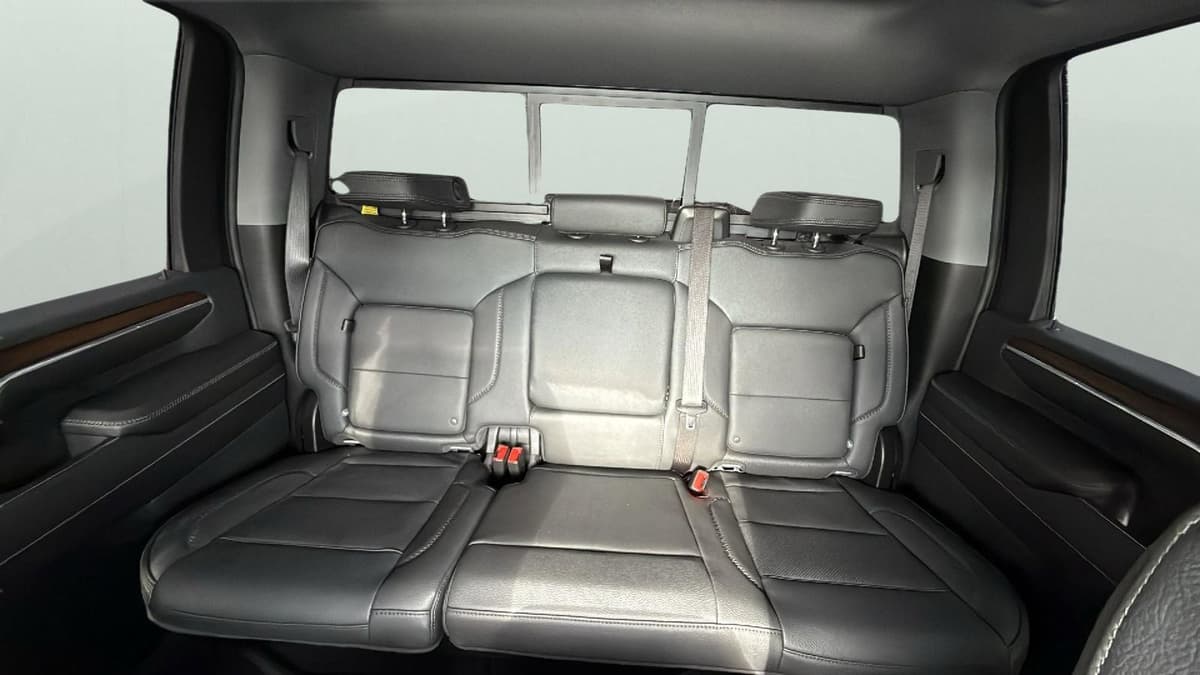 2025 GMC Sierra 2500HD - Image 26