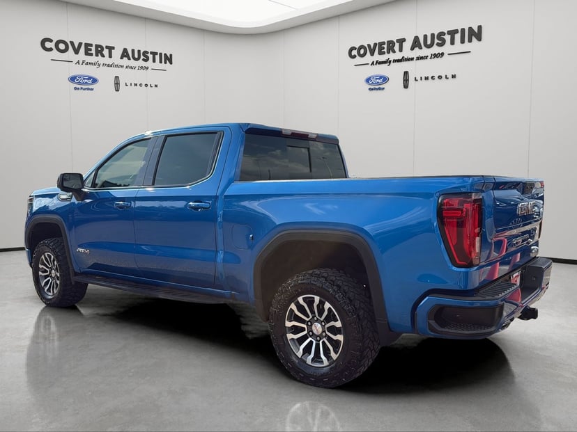 2022 GMC Sierra 1500 - Image 3
