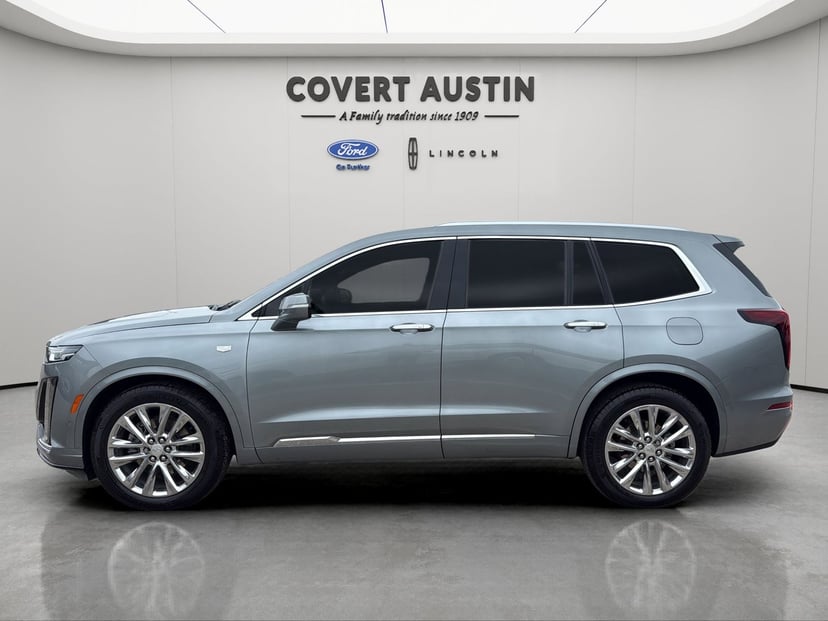 2023 Cadillac XT6 - Image 2