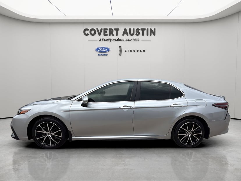 2023 Toyota Camry - Image 2