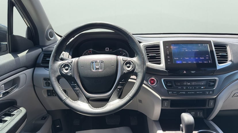 2016 Honda Pilot - Image 9