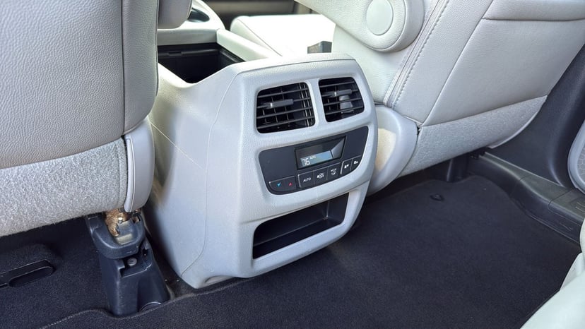 2016 Honda Pilot - Image 24