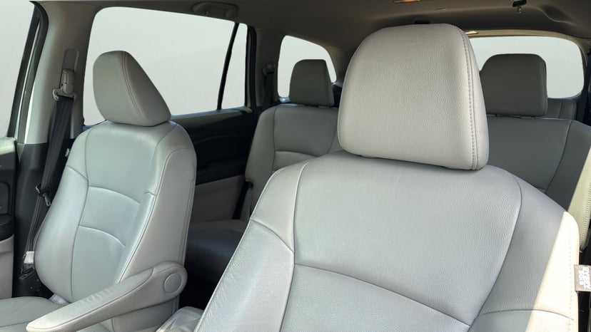 2016 Honda Pilot - Image 6