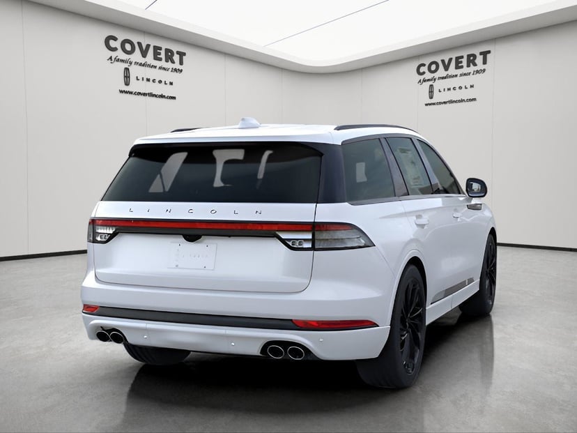 2026 Lincoln Aviator - Image 8