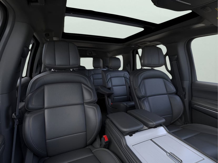 2026 Lincoln Navigator - Image 10