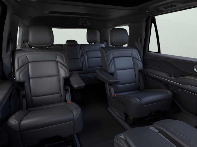 2026 Lincoln Navigator - Image 11