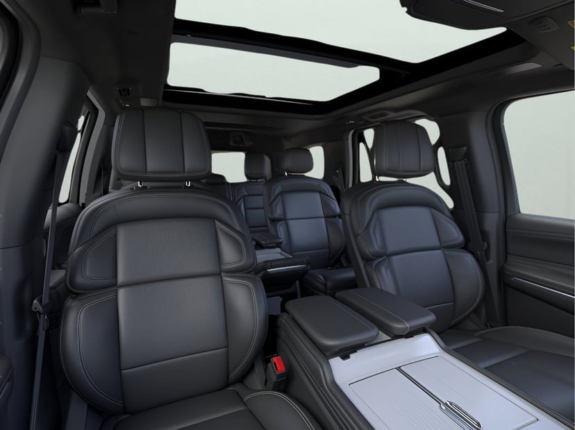 2026 Lincoln Navigator - Image 10