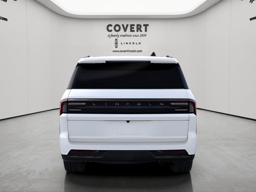 2026 Lincoln Navigator - Image 5