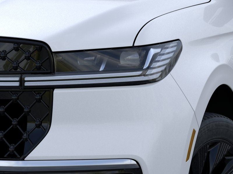 2026 Lincoln Navigator - Image 18
