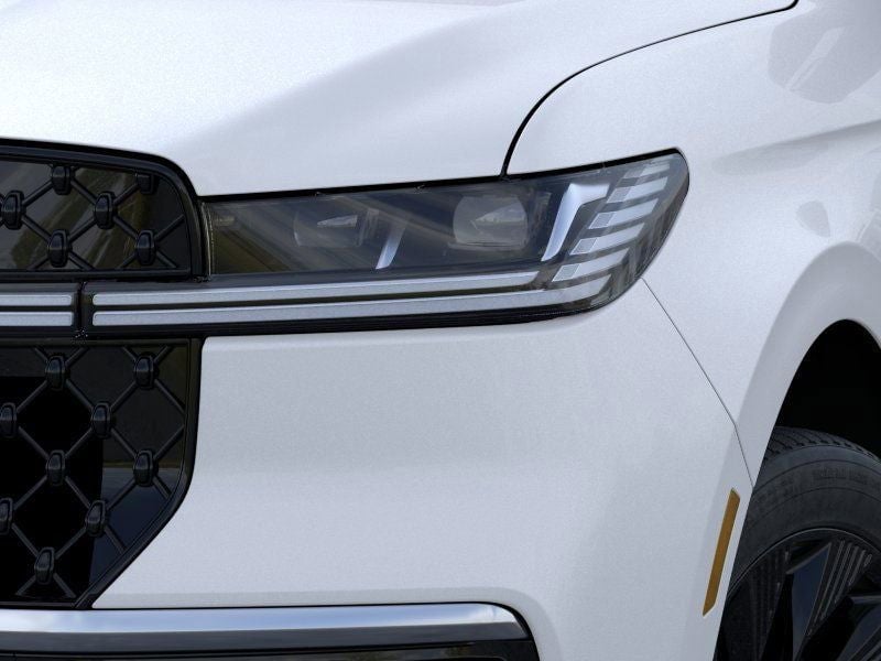 2026 Lincoln Navigator - Image 18