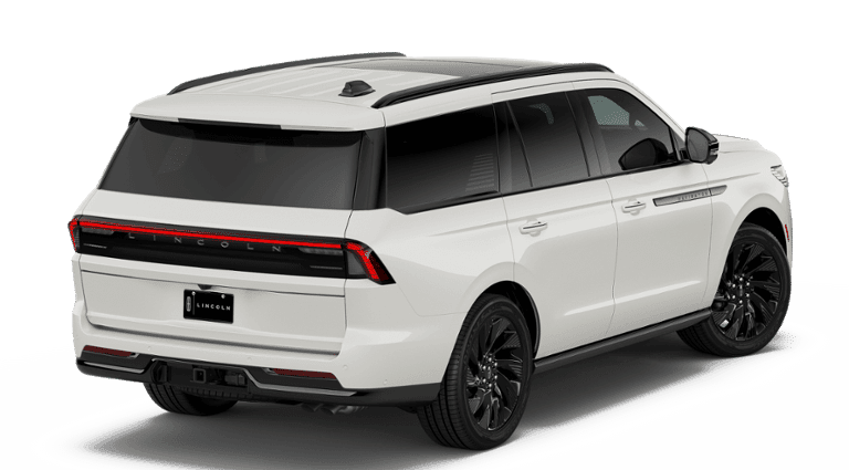 2026 Lincoln Navigator - Image 17