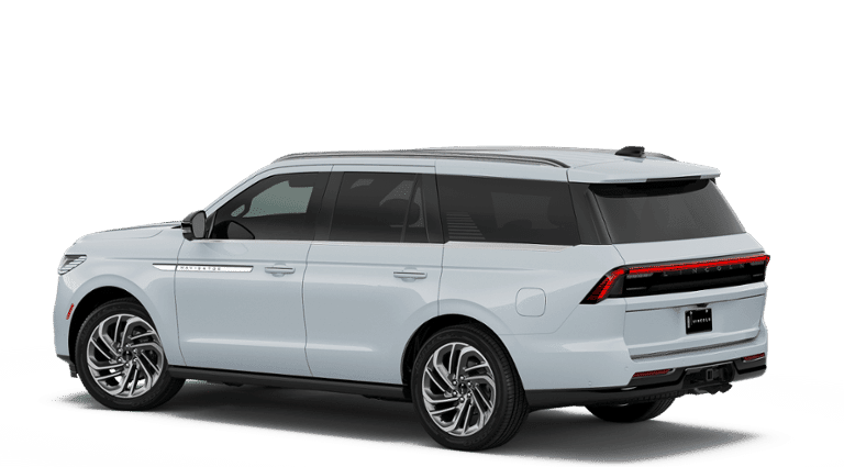 2026 Lincoln Navigator - Image 25