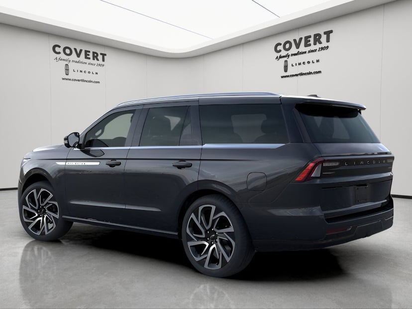 2026 Lincoln Navigator - Image 2