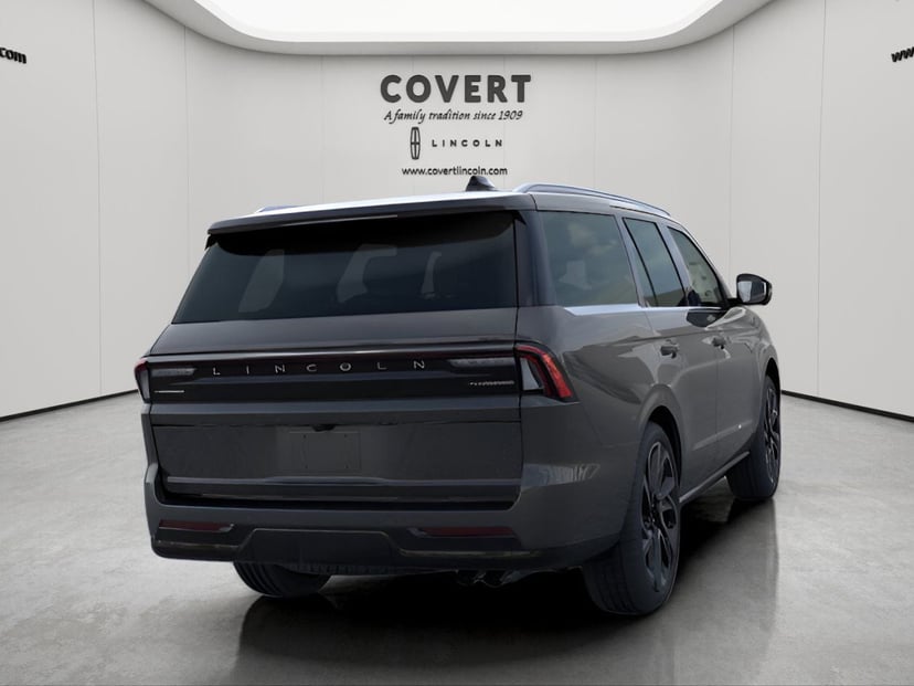 2026 Lincoln Navigator - Image 4