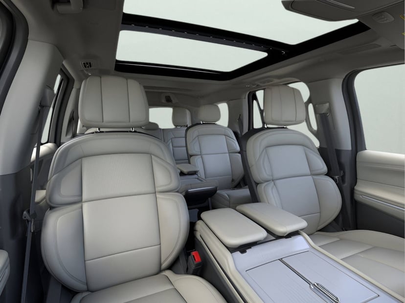 2026 Lincoln Navigator - Image 10