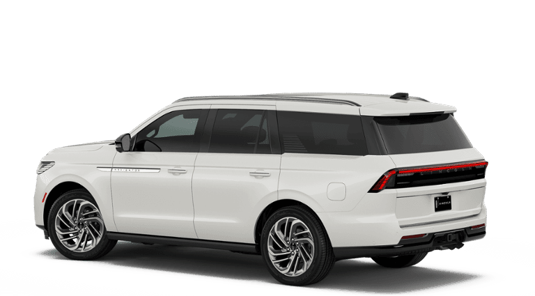 2026 Lincoln Navigator - Image 24