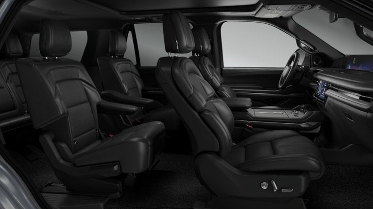 2026 Lincoln Navigator - Image 28