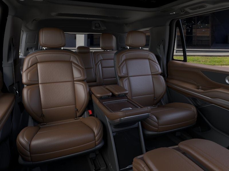 2026 Lincoln Navigator - Image 11