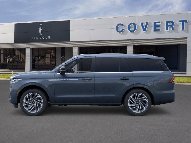2026 Lincoln Navigator - Image 3